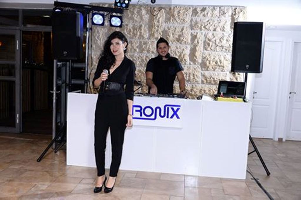 Dj Ronix